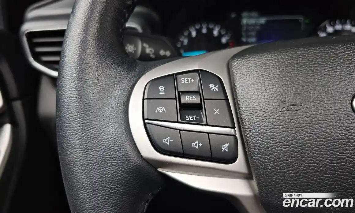 Ford Explorer 2023 2.3 Автомат в Москве № 233141, фото 16