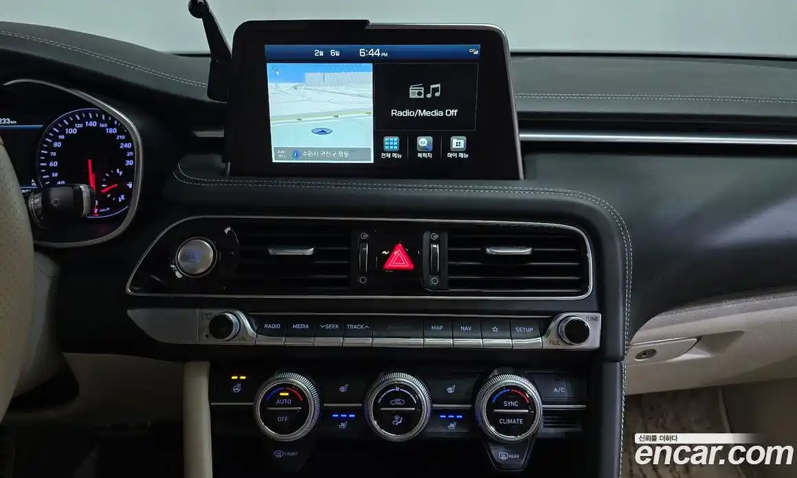 Genesis G70 2018 3.3 Автомат в Москве № 23389, фото 18