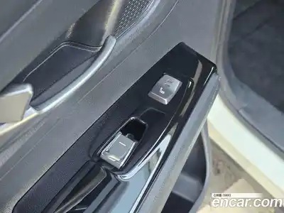 SsangYong Korando 2019 1.6 Автомат в Москве № 237069, миниатюра 9