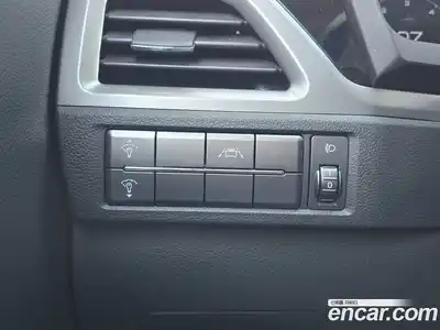 SsangYong Korando 2019 1.6 Автомат в Москве № 237069, миниатюра 10