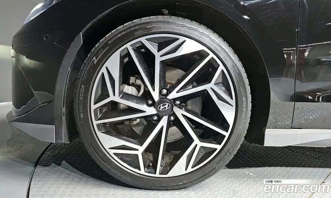 Hyundai Ioniq 6 2024 0.1 Автомат в Москве № 243273, фото 17