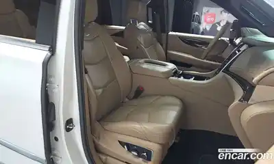 Cadillac Escalade 2020 6.2 Автомат в Москве № 256361, миниатюра 3
