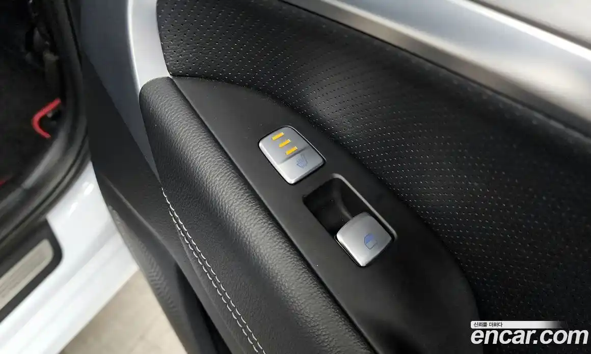 Genesis G70 2019 3.3 Автомат в Москве № 26461, фото 20