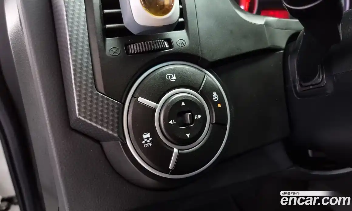 SsangYong Korando 2016 2.0 Автомат в Москве № 27074, фото 12