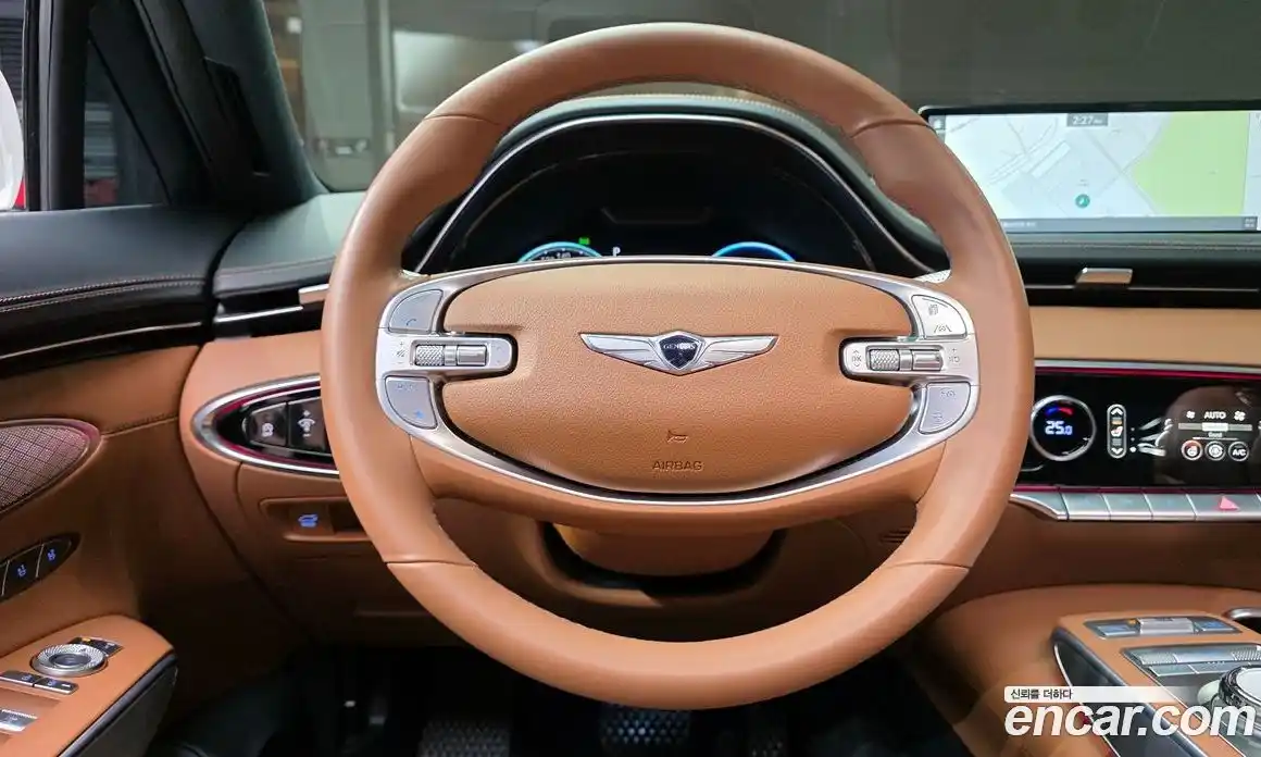 Genesis GV70 2023 2.5 Автомат в Москве № 27100, фото 16