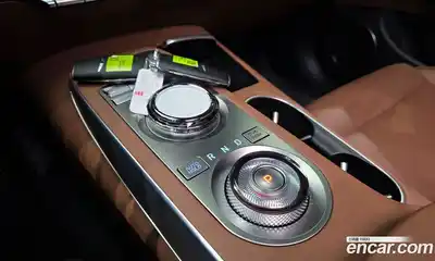 Genesis GV70 2023 2.5 Автомат в Москве № 27100, миниатюра 2