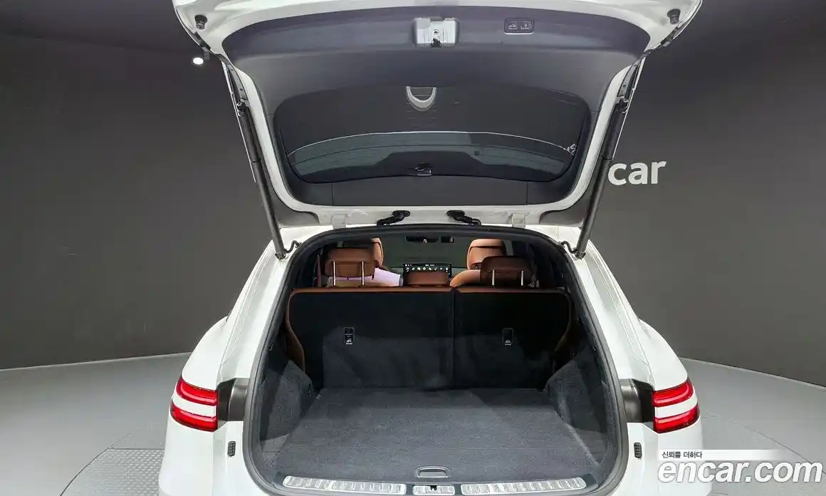 Genesis GV70 2023 2.5 Автомат в Москве № 27100, фото 4