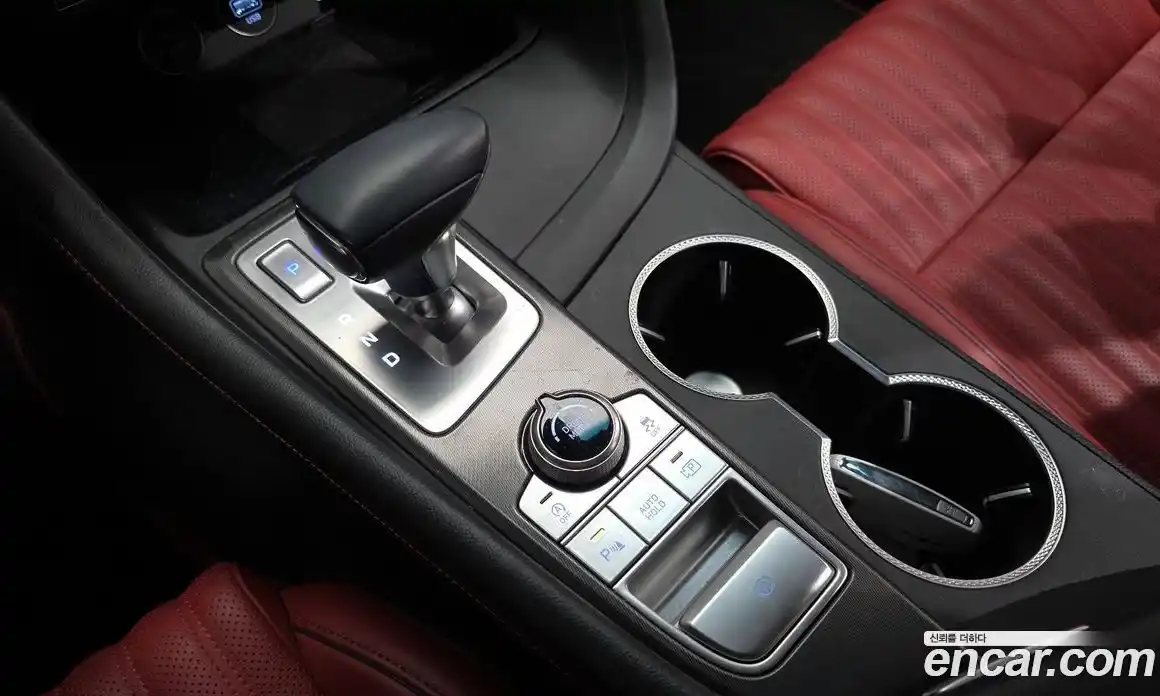 Genesis G70 2024 2.5 Автомат в Москве № 27758, фото 12