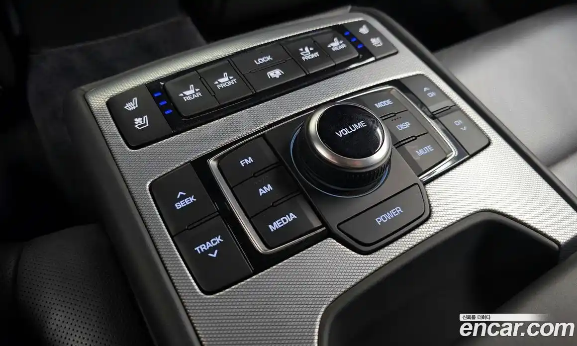 Genesis G80 2018 3.3 Автомат в Москве № 27837, фото 18