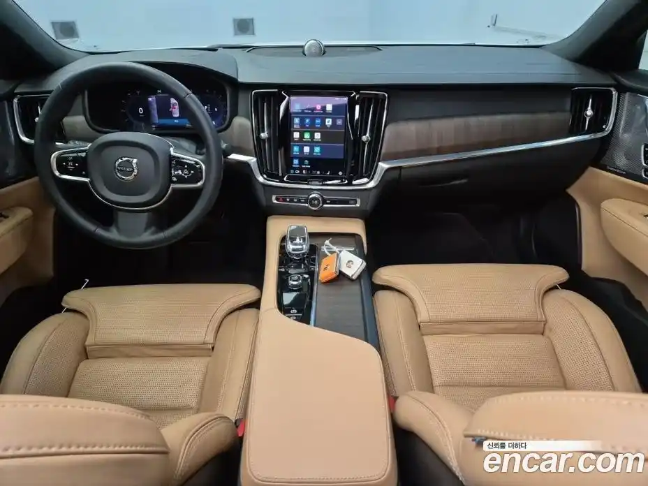 Volvo S90 2023 2.0 Автомат в Москве № 293967, фото 7