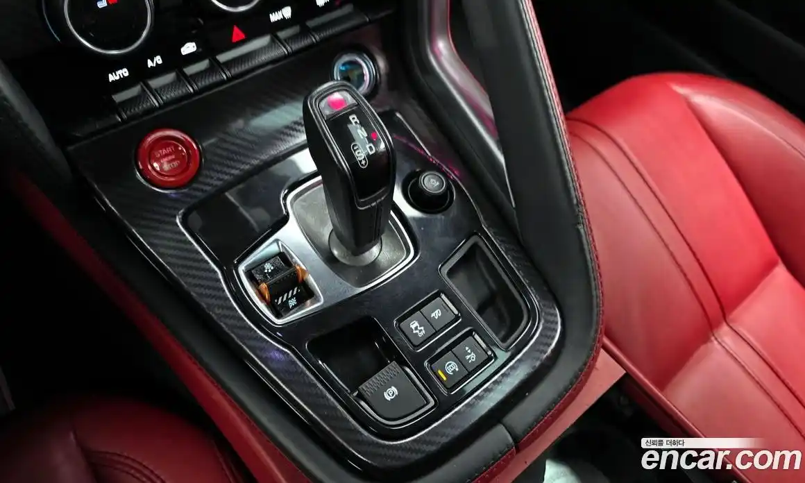 Jaguar F-Type 2015 5.0 Автомат в Москве № 304948, фото 19