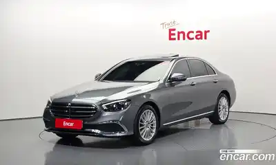 Mercedes-Benz E-Class, 2022