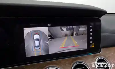 Mercedes-Benz E-Class 2022 2.0 Автомат в Москве № 307660, миниатюра 9