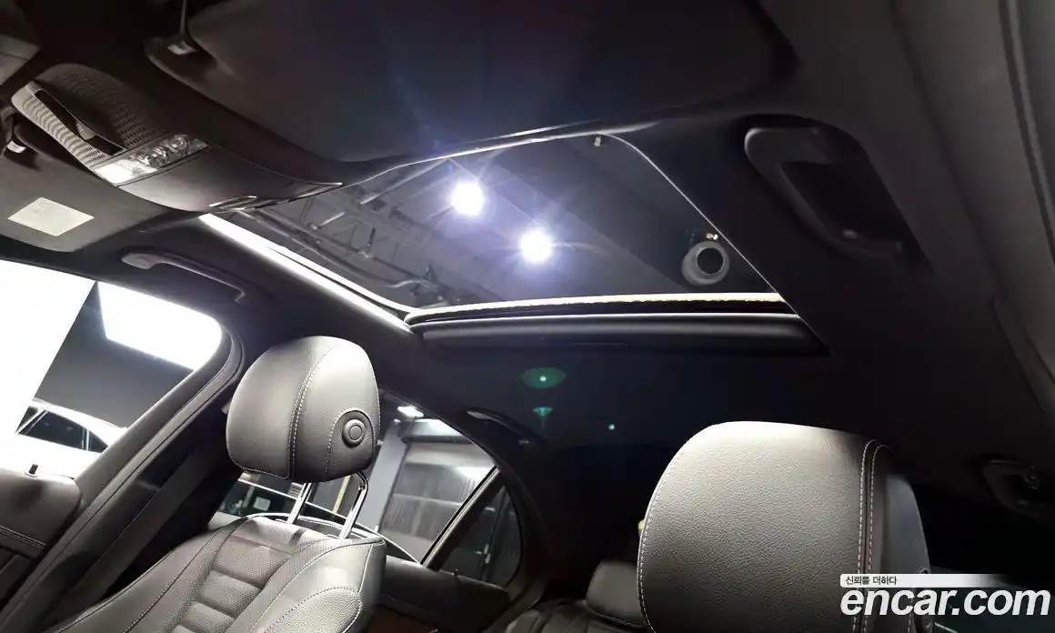 Mercedes-Benz E-Class 2022 2.0 Автомат в Москве № 307660, фото 10