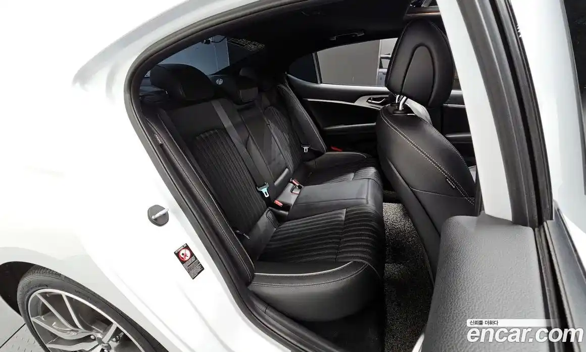 Genesis G70 2019 2.0 Автомат в Москве № 309173, фото 19