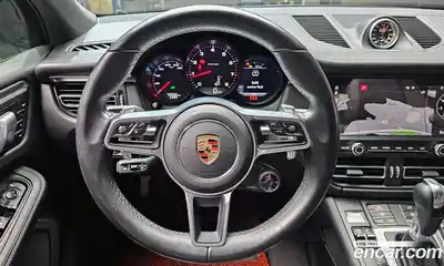 Porsche Macan 2019 2.0 Автомат в Москве № 312903, миниатюра 11