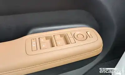 Hyundai Santa Fe 2024 2.5 Автомат в Москве № 318398, миниатюра 9