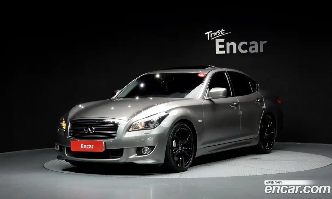 Infiniti M 2011 5.6 Автомат в Москве № 320495, фото 19