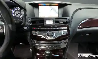 Infiniti M 2011 5.6 Автомат в Москве № 320495, миниатюра 4