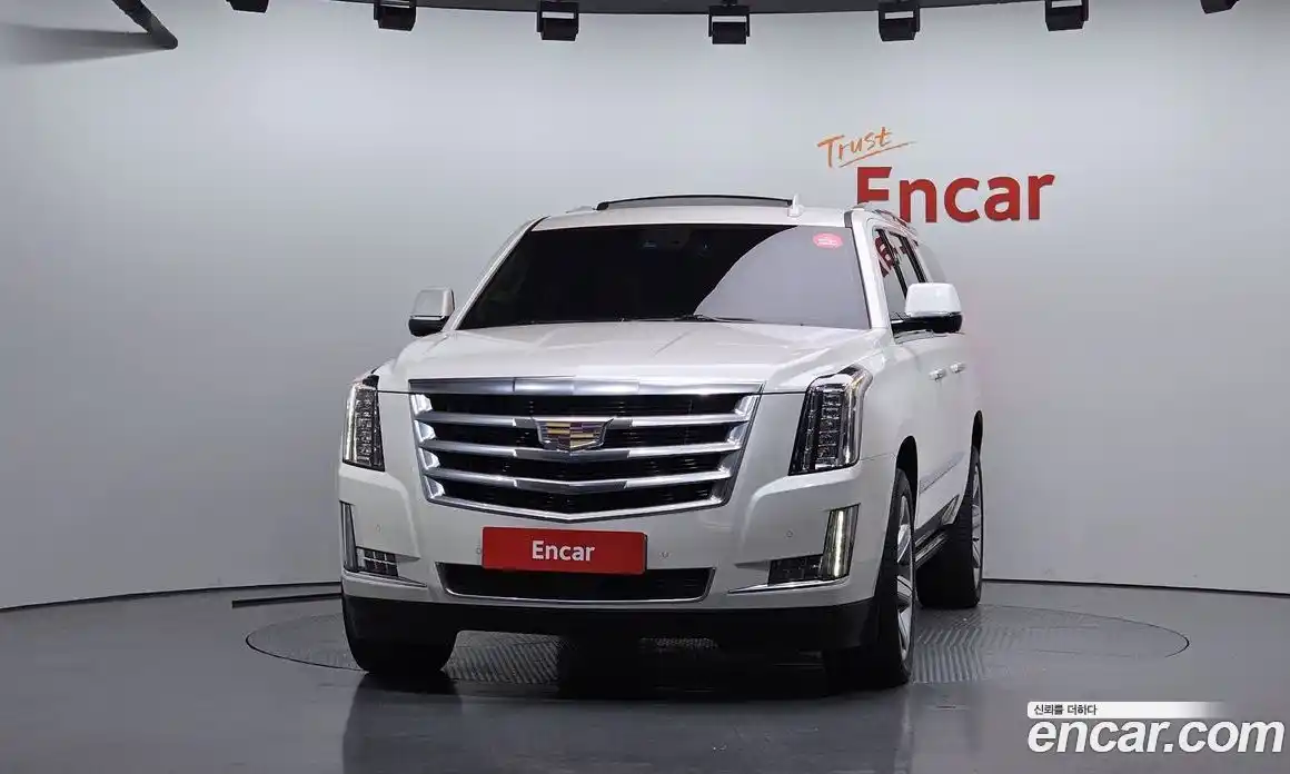 Cadillac Escalade 2015 6.2 Автомат в Москве № 321038, фото 3