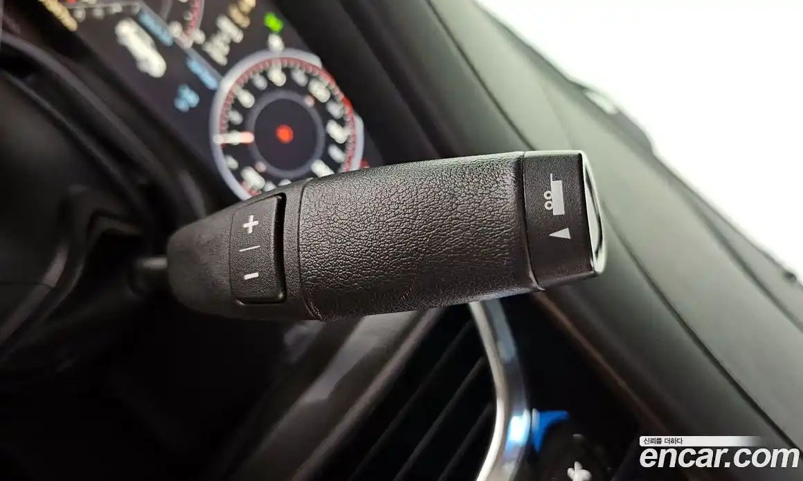 Cadillac Escalade 2015 6.2 Автомат в Москве № 321038, фото 9