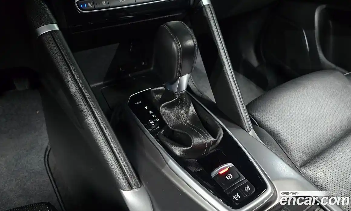 Renault QM6 2022 2.0 Автомат в Москве № 328574, фото 7