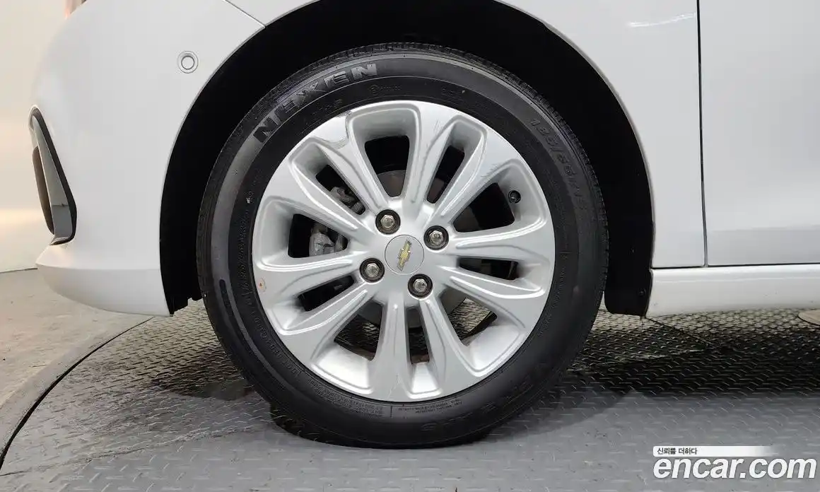 Chevrolet Spark 2017 1.0 Автомат в Москве № 332257, фото 16