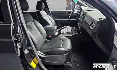 SsangYong Rexton 2023 2.2 Автомат в Москве № 33299, миниатюра 11