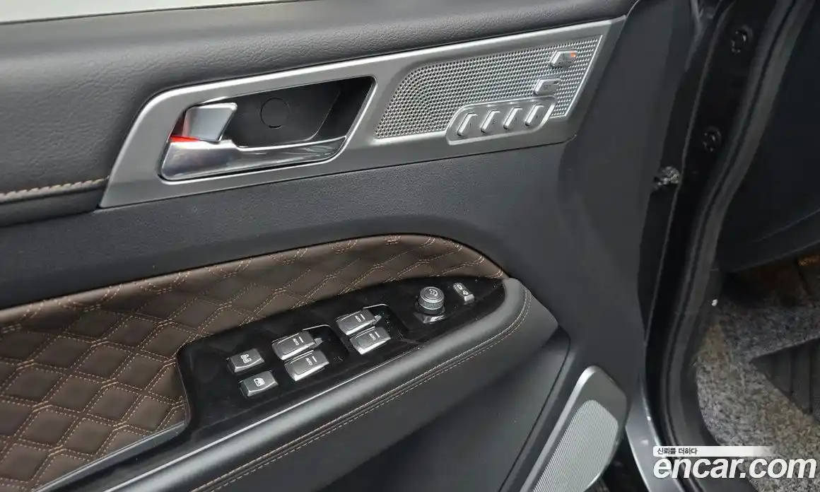 SsangYong Rexton 2023 2.2 Автомат в Москве № 34532, фото 13