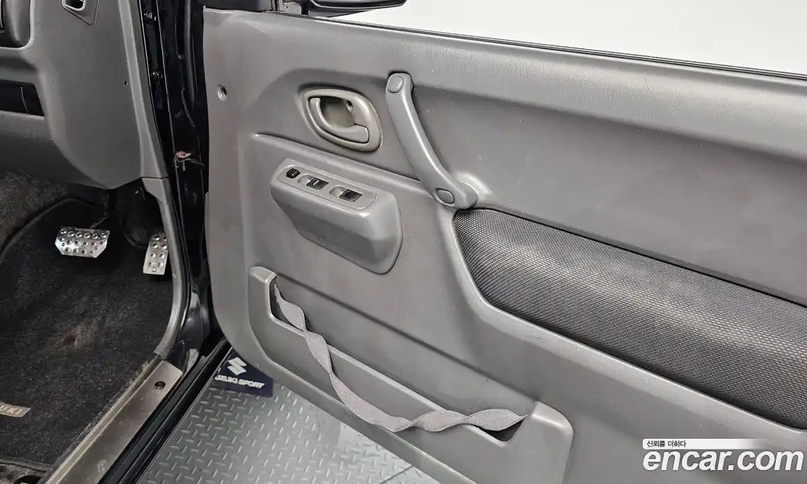 Suzuki Jimny 2007 0.7 Автомат в Москве № 351578, фото 14