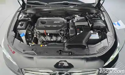 Hyundai Grandeur 2019 2.4 Автомат в Москве № 3536, миниатюра 2