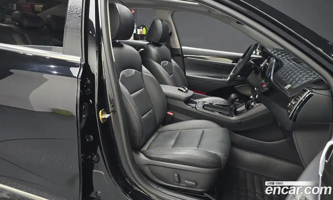 Hyundai Grandeur 2019 2.4 Автомат в Москве № 3536, фото 3