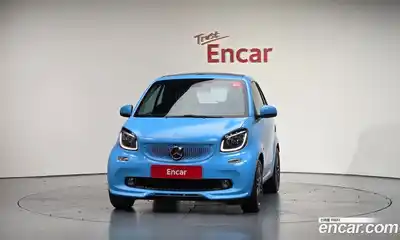 Smart Fortwo 2016 0.9 Автомат в Москве № 360993, миниатюра 2