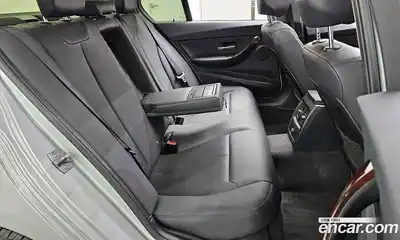 BMW 3-Series 2014 2.0 Автомат в Москве № 368064, миниатюра 12