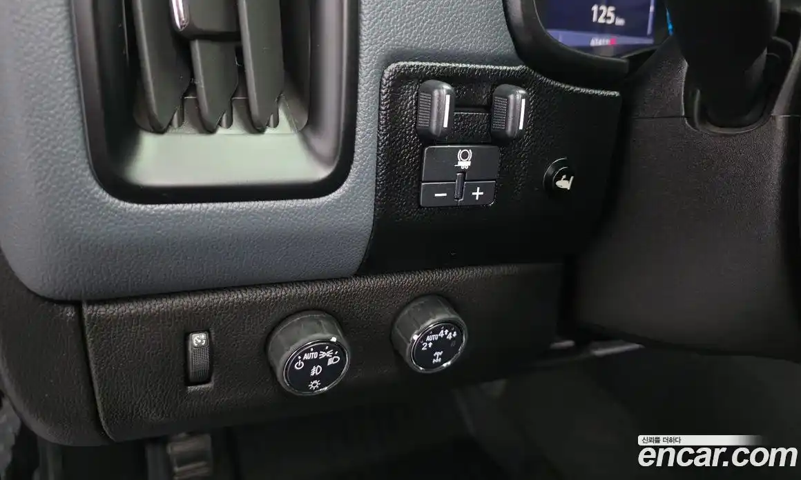 Chevrolet Colorado 2021 3.6 Автомат в Москве № 370704, фото 17