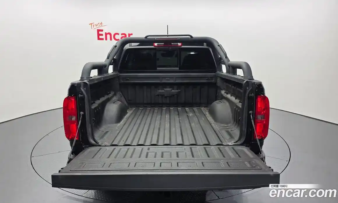 Chevrolet Colorado 2021 3.6 Автомат в Москве № 370704, фото 20