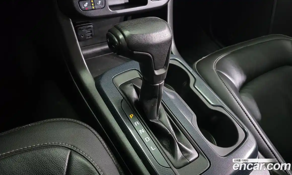 Chevrolet Colorado 2021 3.6 Автомат в Москве № 370704, фото 9