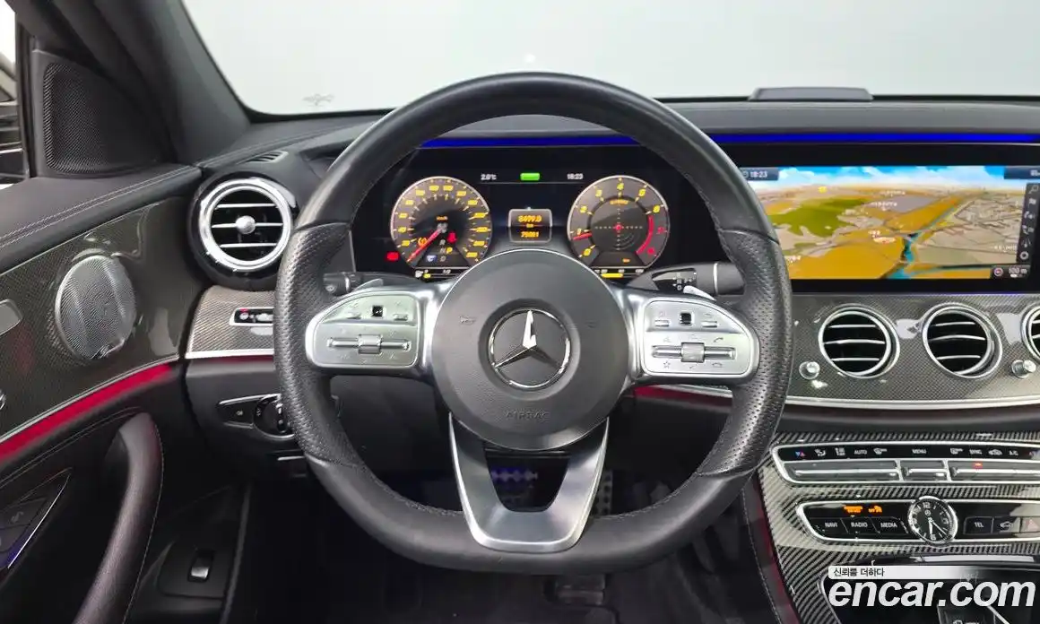 Mercedes-Benz E-Class 2019 2.0 Автомат в Москве № 372159, фото 13