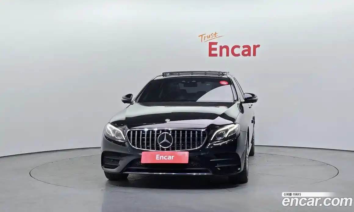 Mercedes-Benz E-Class 2019 2.0 Автомат в Москве № 372159, фото 3