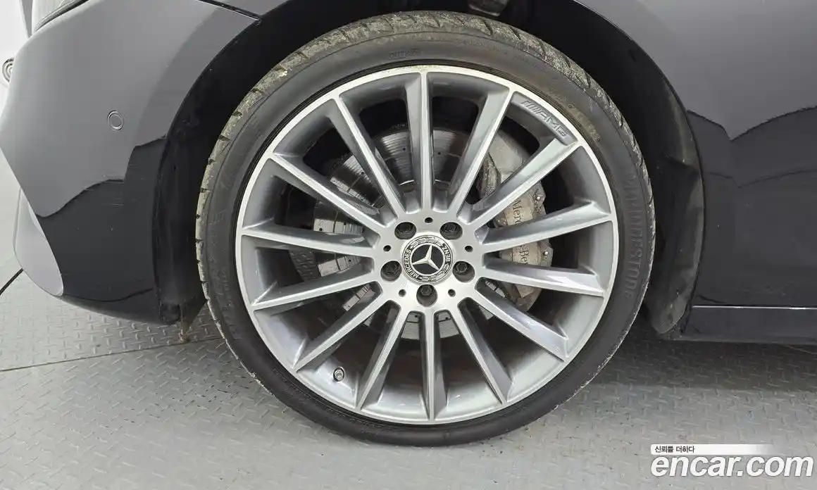 Mercedes-Benz E-Class 2019 2.0 Автомат в Москве № 372159, фото 5