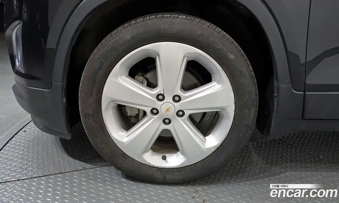 Chevrolet Trax 2015 1.4 Автомат в Москве № 37314, фото 7