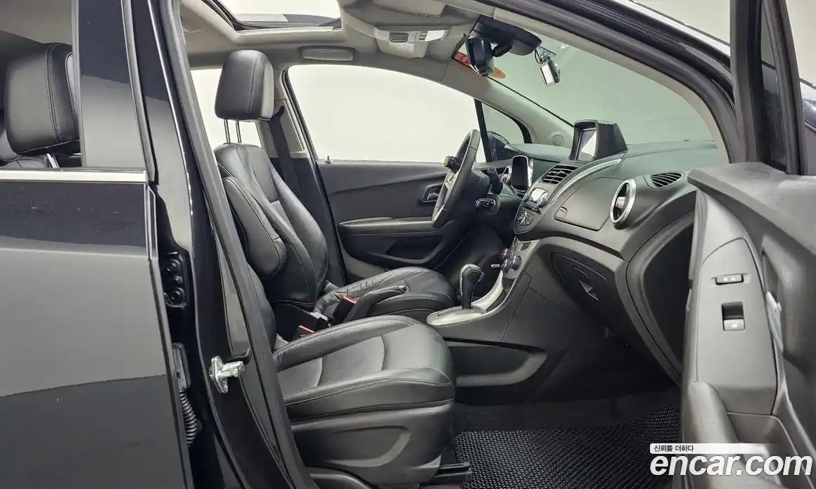 Chevrolet Trax 2015 1.4 Автомат в Москве № 37314, фото 10