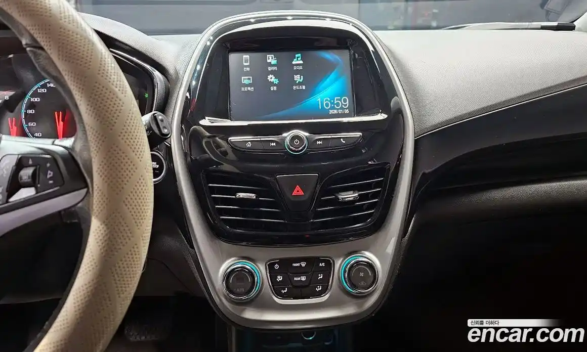 Chevrolet Spark 2016 1.0 Автомат в Москве № 38277, фото 15