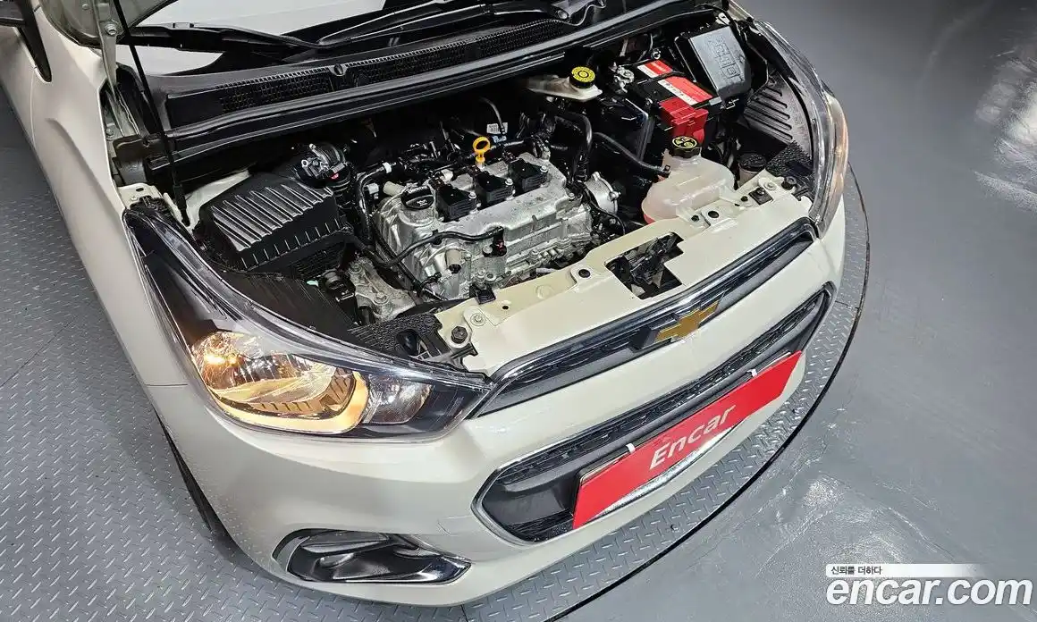 Chevrolet Spark 2016 1.0 Автомат в Москве № 38277, фото 6