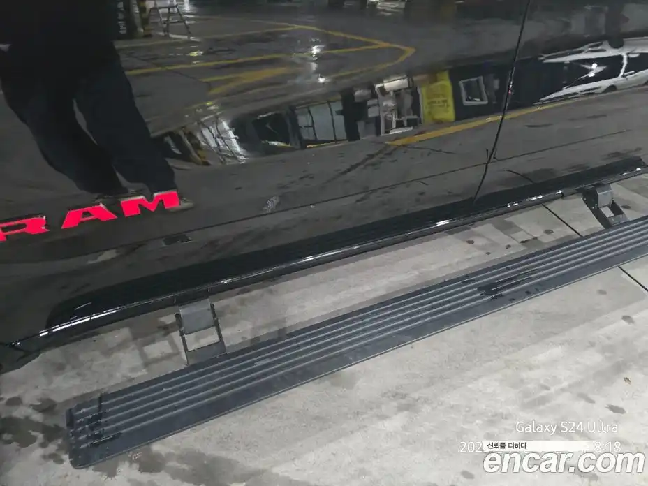 Dodge Ram Pick Up 2021 5.7 Автомат в Москве № 384426, фото 10