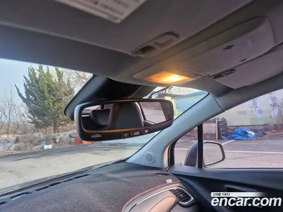 Chevrolet Trax 2017 1.4 Автомат в Москве № 38442, фото 12