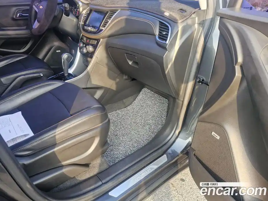 Chevrolet Trax 2017 1.4 Автомат в Москве № 38442, фото 13