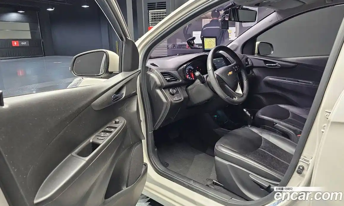 Chevrolet Spark 2018 1.0 Автомат в Москве № 39473, фото 19