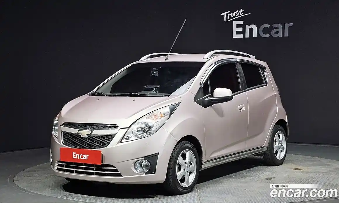 Chevrolet Spark 2012 1.0 Автомат в Москве № 40108, фото 2