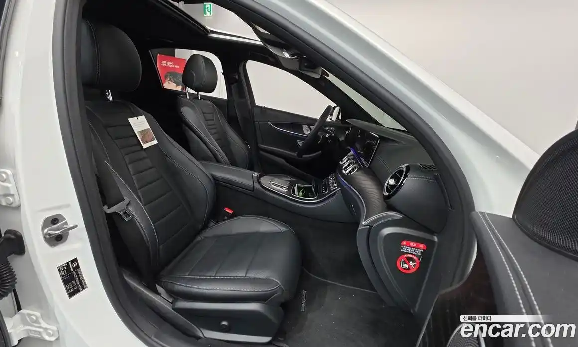 Mercedes-Benz E-Class 2023 2.0 Автомат в Москве № 411395, фото 10